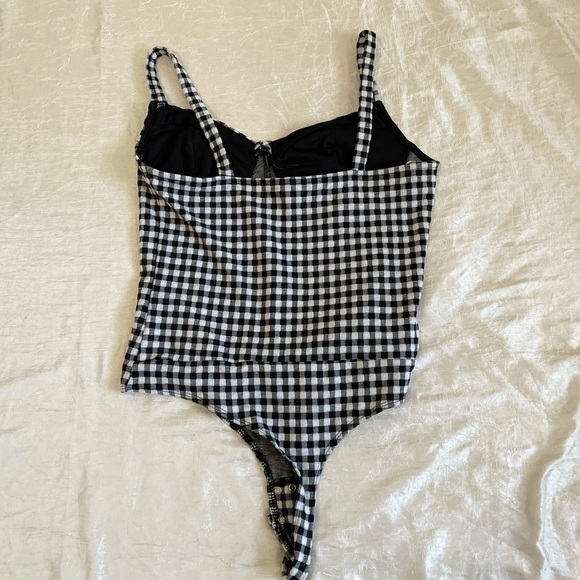 Dynamite black and white gingham snap closure bodysuit - Picture 5 of 9